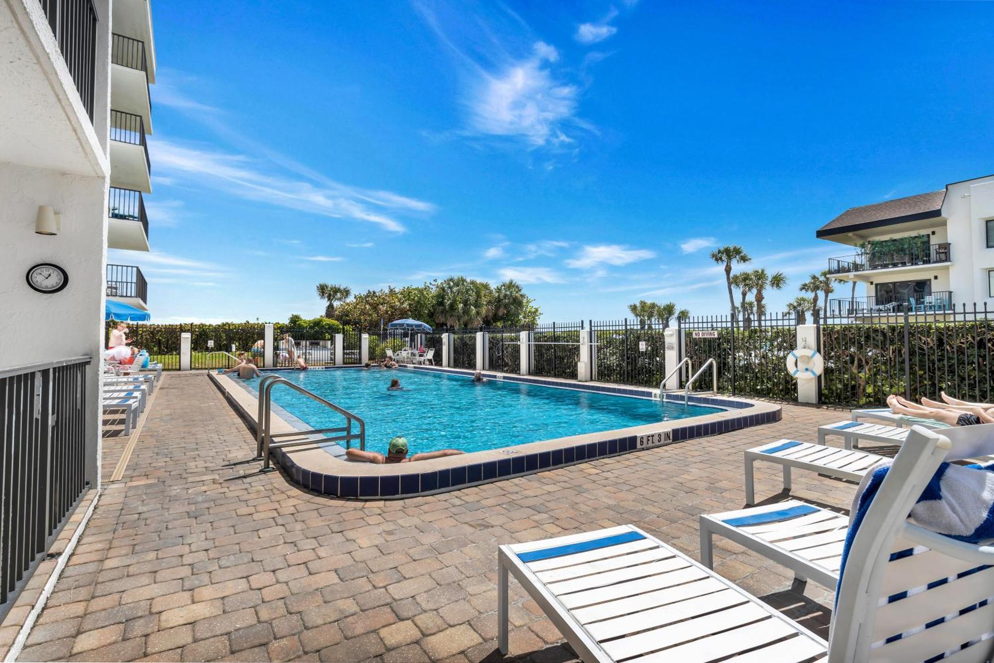 Cape Winds Resort Cape Canaveral Eksteriør billede